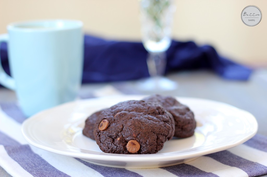 Fudgy caramel triple chocolate chip cookies | Butter Baking